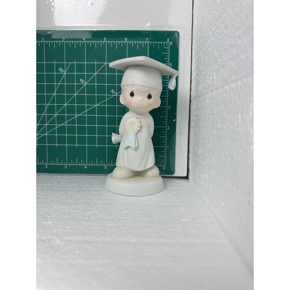 Vintage Precious Moments God Bless You Graduate Figurine 1986 Enesco Boy Gift